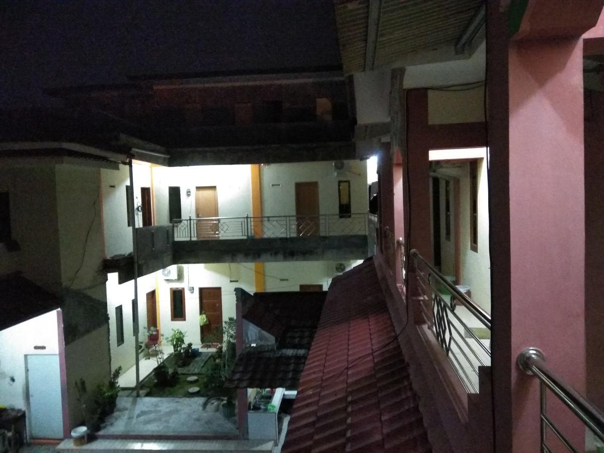 Hotel Pondok Cemara Medan Exterior foto